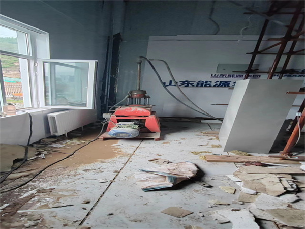 黎平地基基础下沉墙体裂缝加固注浆顶升施工