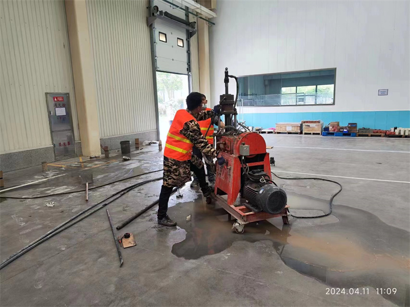 黎平厂房地面下沉塌陷注浆加固施工